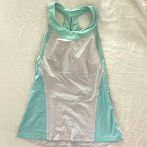 Lululemon tank top size 4